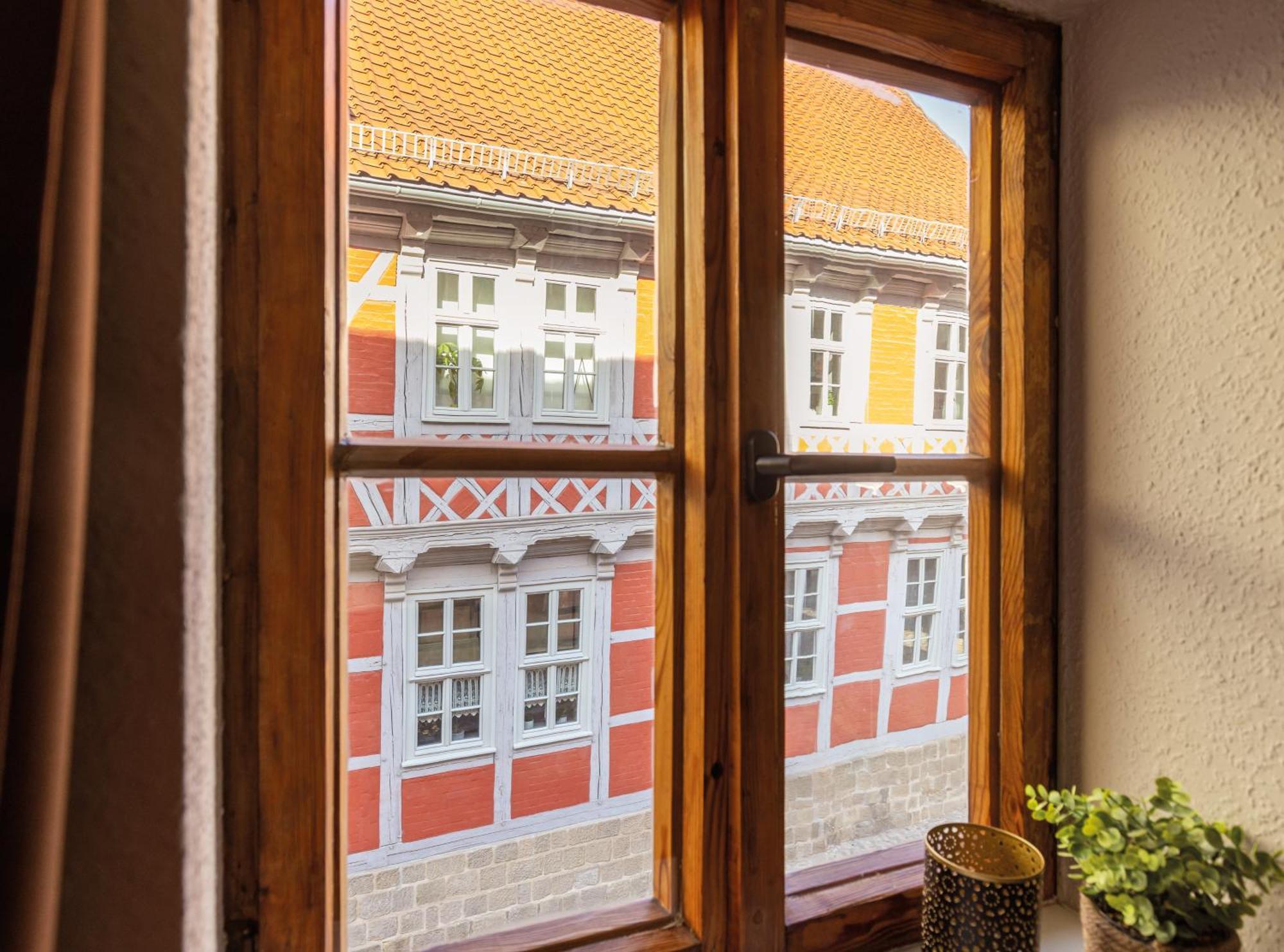 Ferienwohnungen Am Kornmarkt I Quedlinburg Buitenkant foto